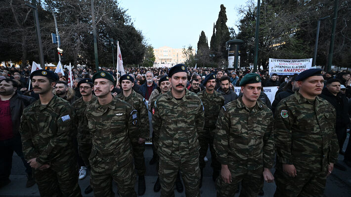 somateia-syntagma-4